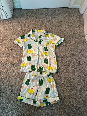 Satin Short-Sleeve Pajama Set in Masters Print